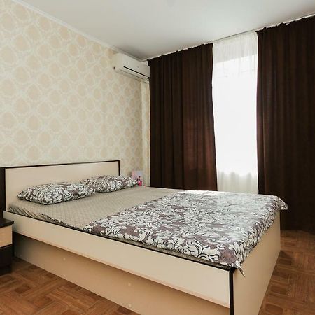 Apart-Hotel On Kondrateva Street New Building 7 Floor Sumy Exteriör bild